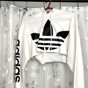 Adidas cropped hoody medium women’s